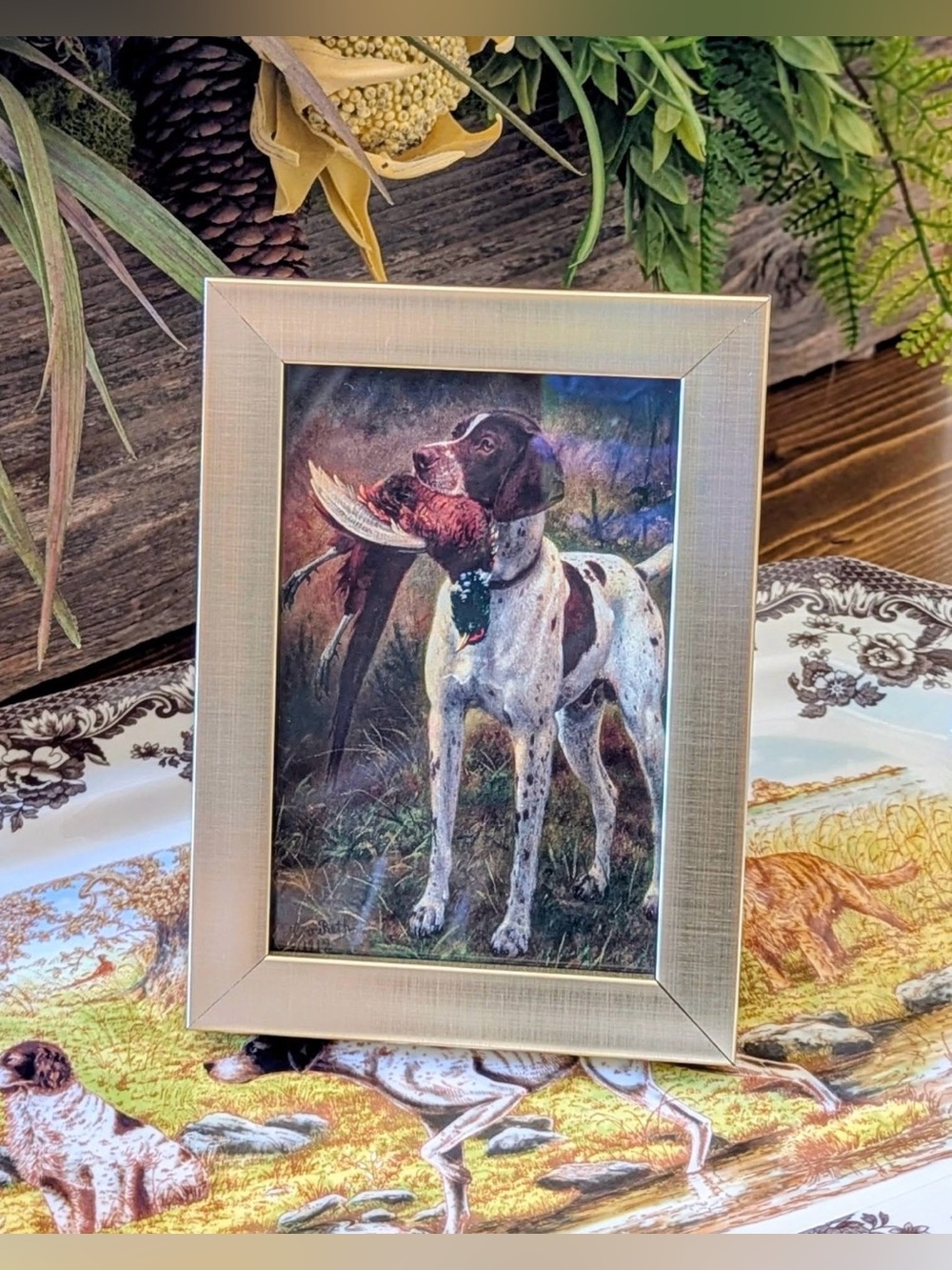 Beautifully framed Hunting Dogs
